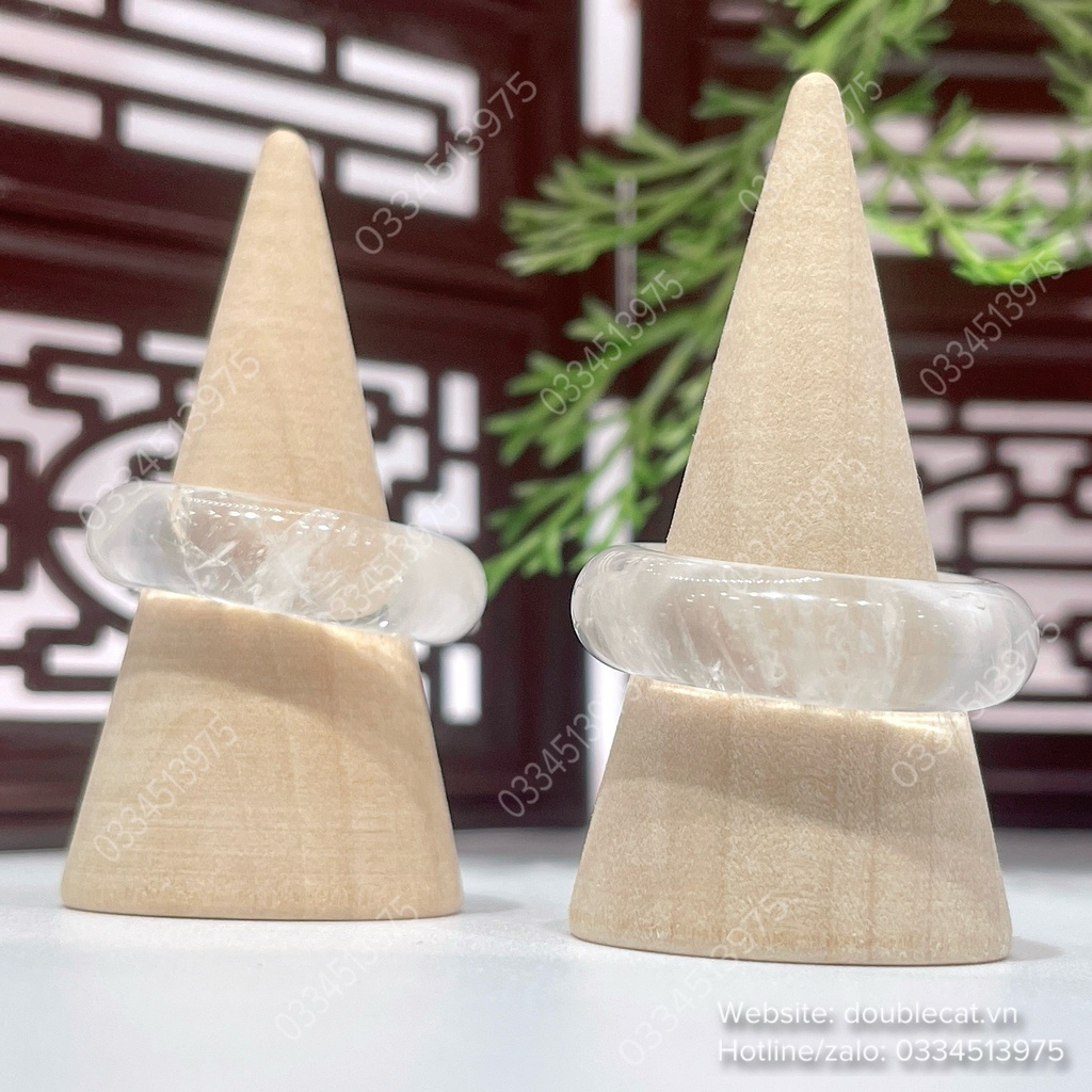Nhẫn bản hẹ thạch anh trắng
