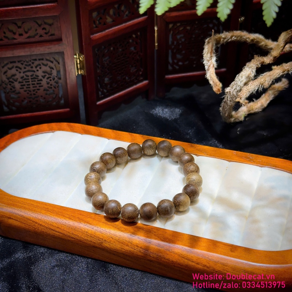 Vòng Trầm Kiến Việt Nam (Khánh Hoà) tự nhiên, hạt 10ly