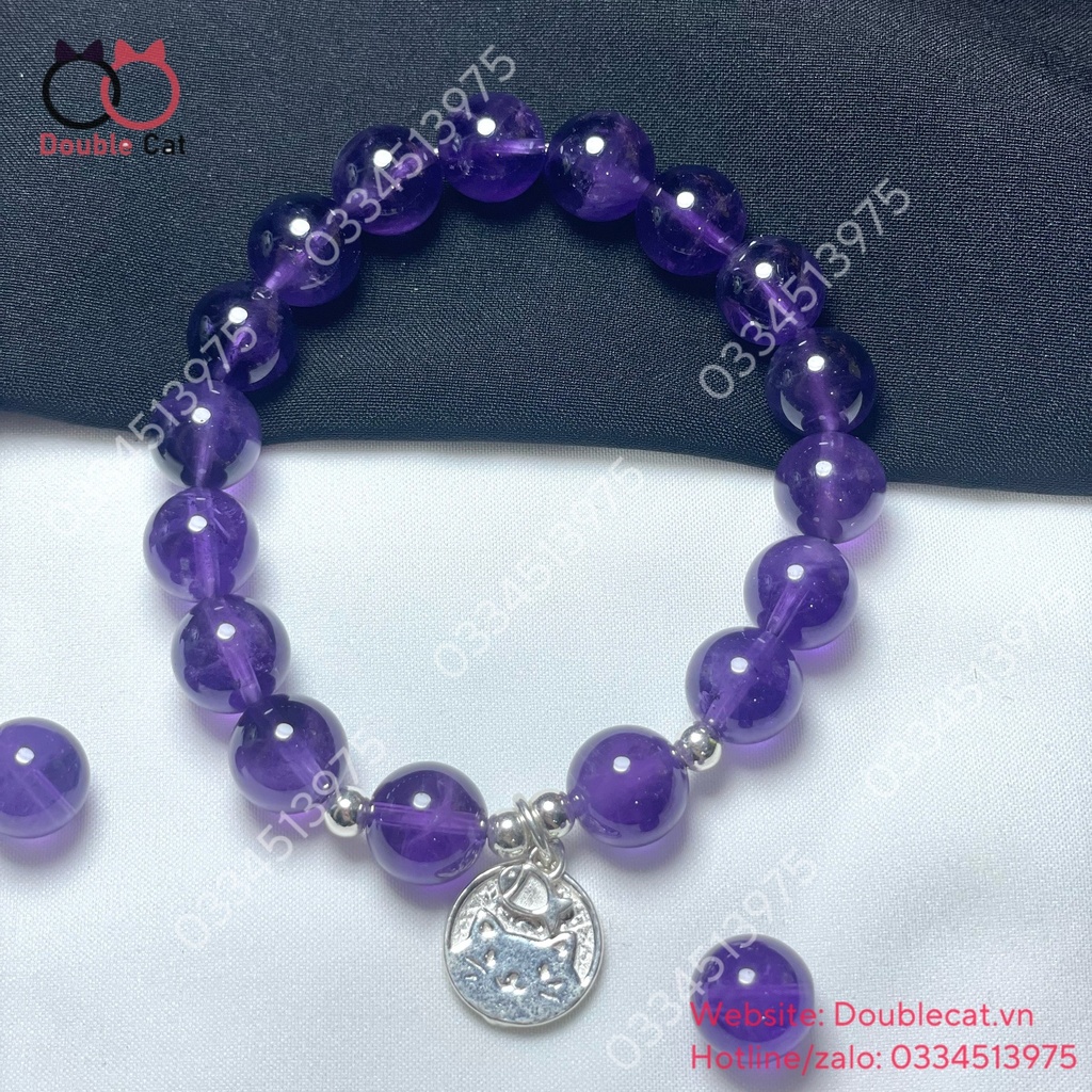 Vòng thạch anh tím đậm mix charm bạc mèo cá