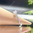 Nhẫn bạc 3 line xoắn đính đá