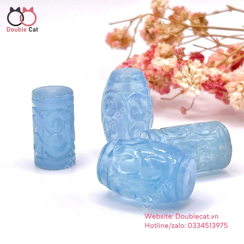 Lu thống aquamarine chạm khắc hoa văn