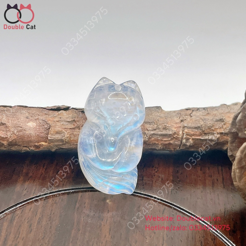 Mặt dây hồ ly đá mặt trăng ánh xanh đẹp