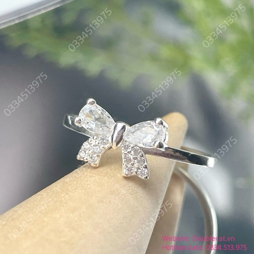 Nhẫn bạc nơ xinh xắn