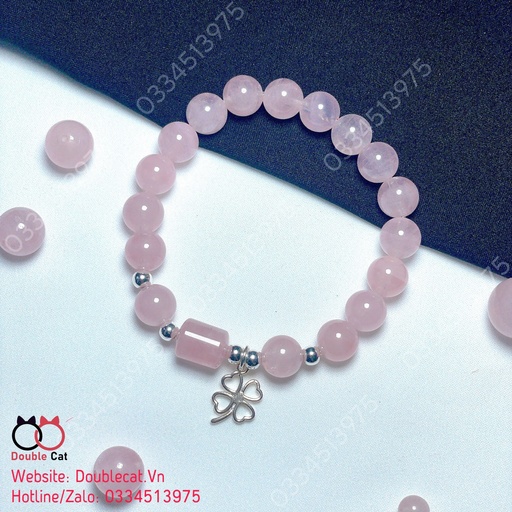 Vòng thạch anh hồng mix charm bạc cỏ 4 lá 925