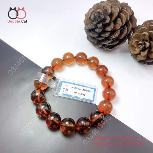 Vòng hổ phách huyết