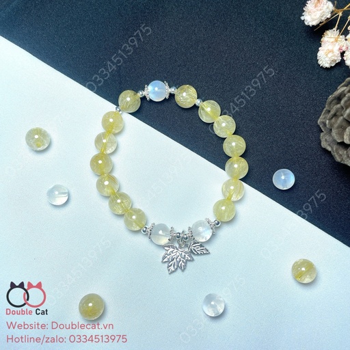 Vòng thạch anh tóc vàng mix đá mặt trăng và charm bạc 925