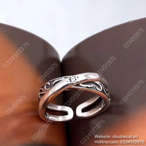 [NBPC-0003] Nhẫn nam hai đường chéo đính đá, bạc 925